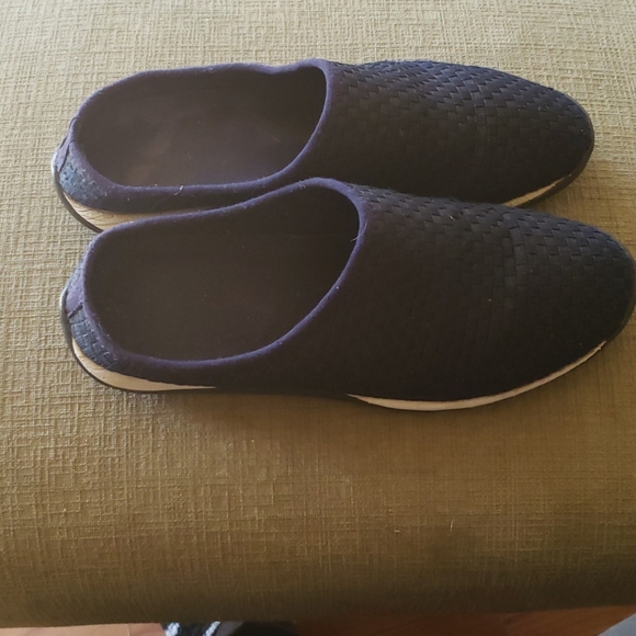 LL Bean Ultra Light Walking Sneakers Sz 9 M - Picture 2 of 8